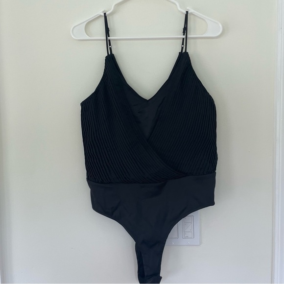 Zara Bodysuit Pleated Draped Black Top Buttons Women Size S Spaghetti Straps - Picture 9 of 16